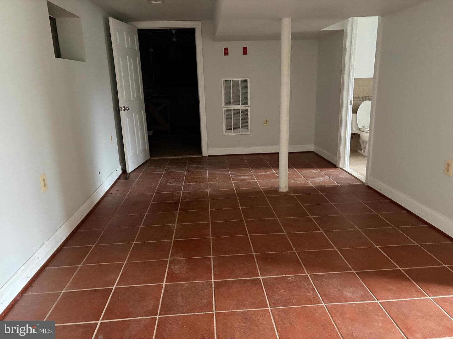58 Laurel Circle photo 16