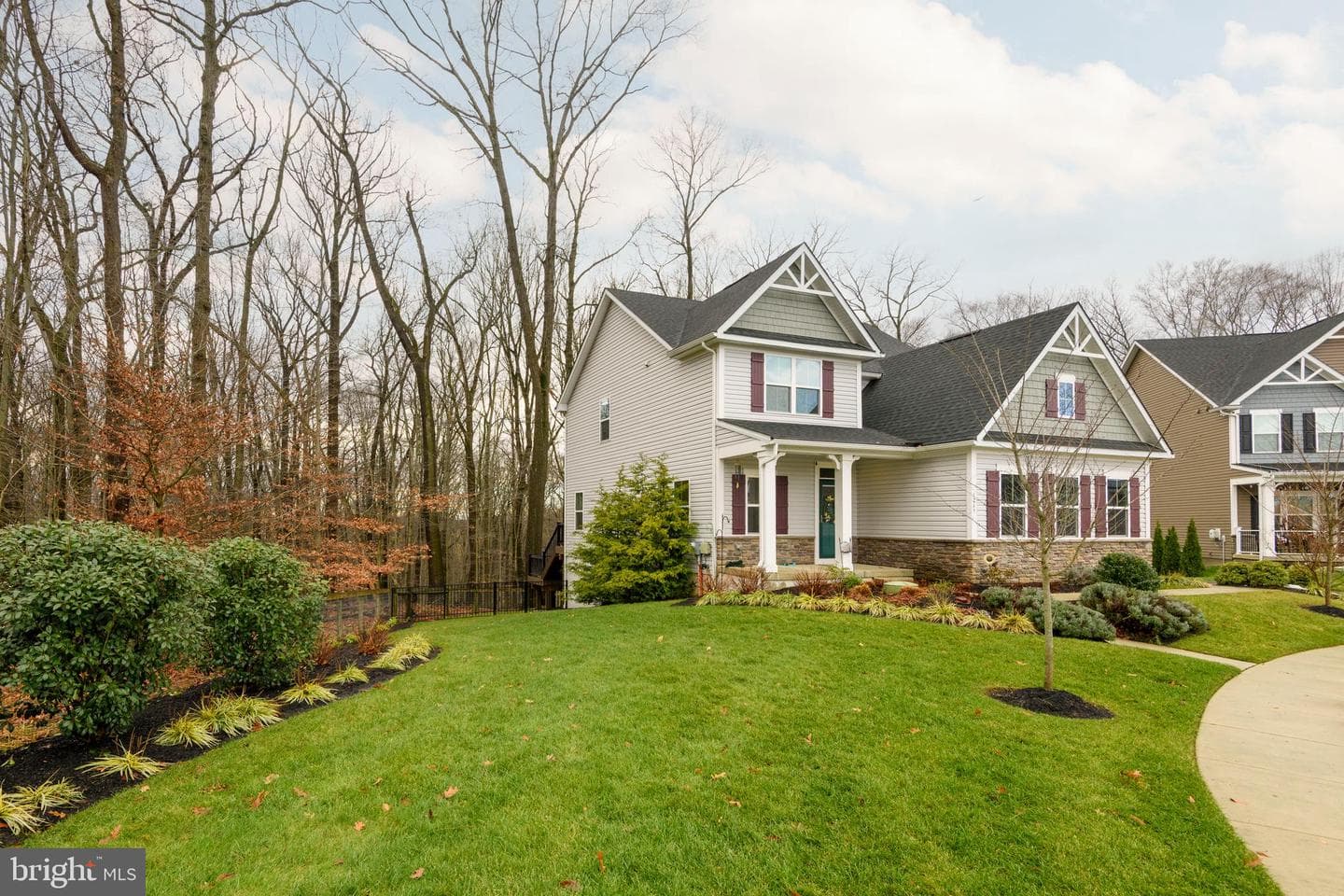1249 Anderlea Drive photo 2
