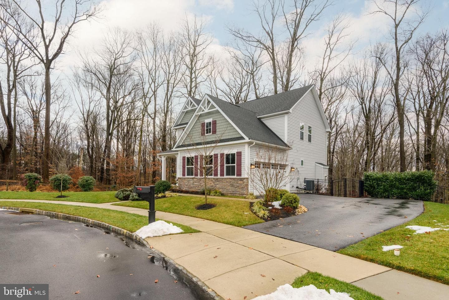 1249 Anderlea Drive photo 3