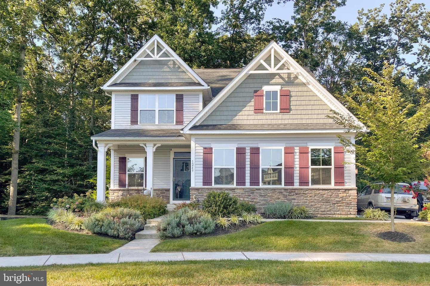 1249 Anderlea Drive photo 4