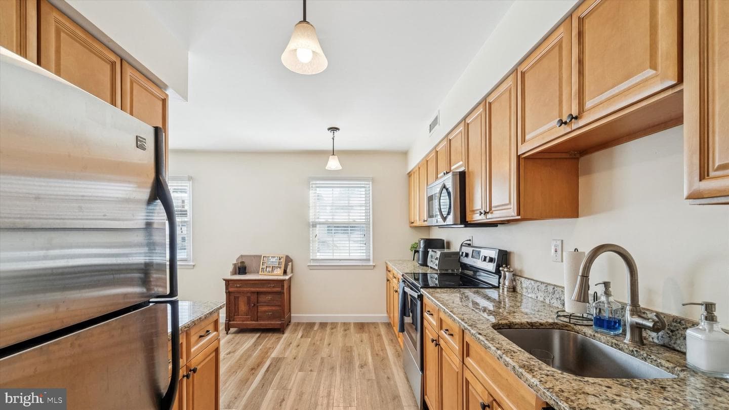 148 Chester Court #335 photo 9