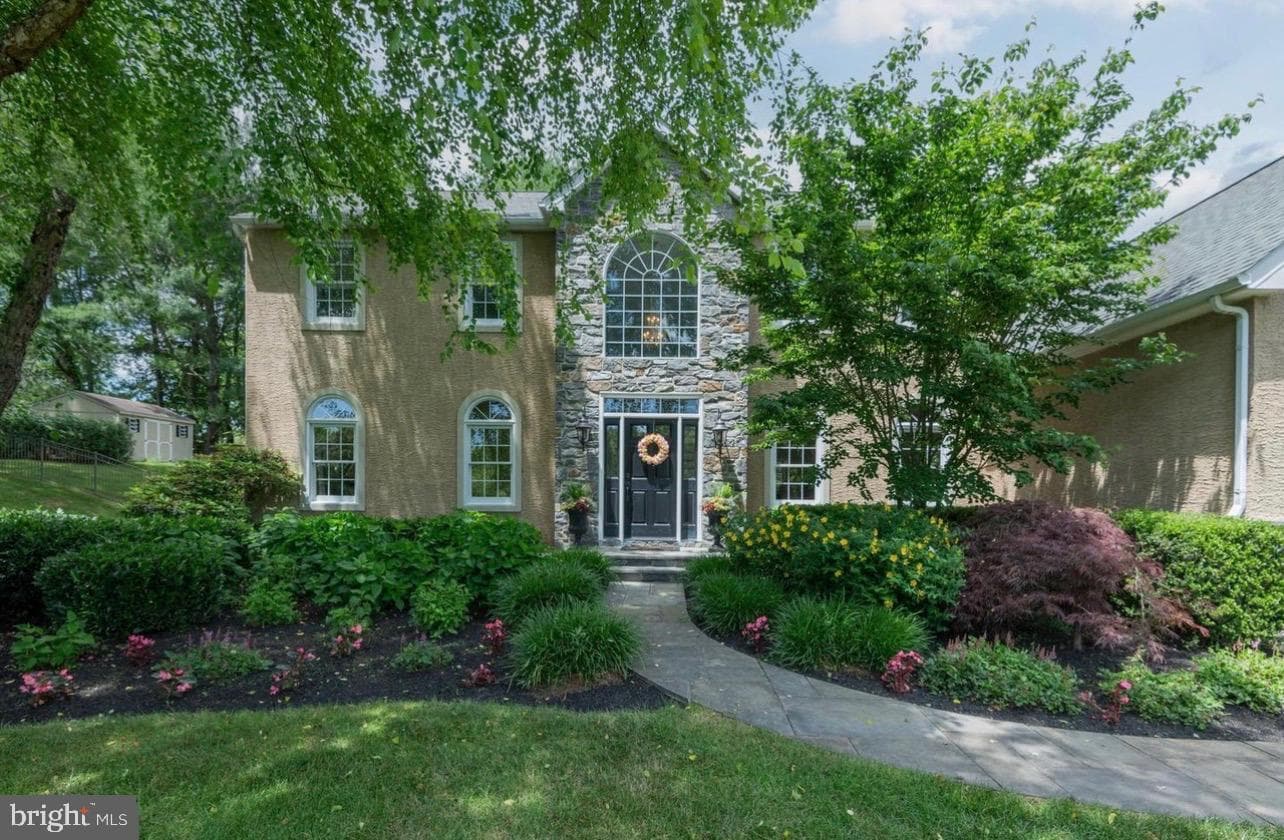 239 Heather Ridge Circle photo 1
