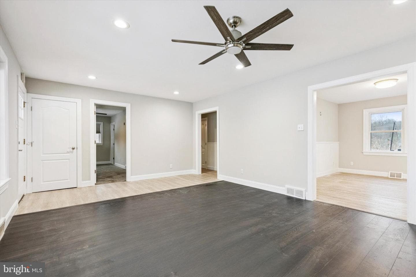 208 Cheyney Drive photo 3
