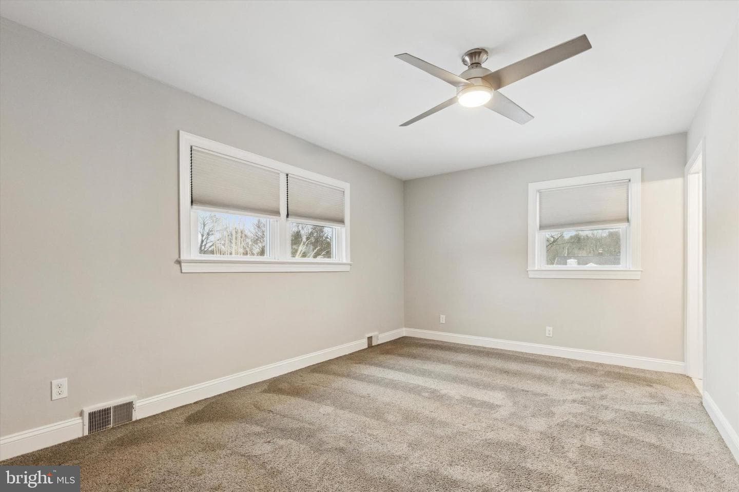 208 Cheyney Drive photo 9