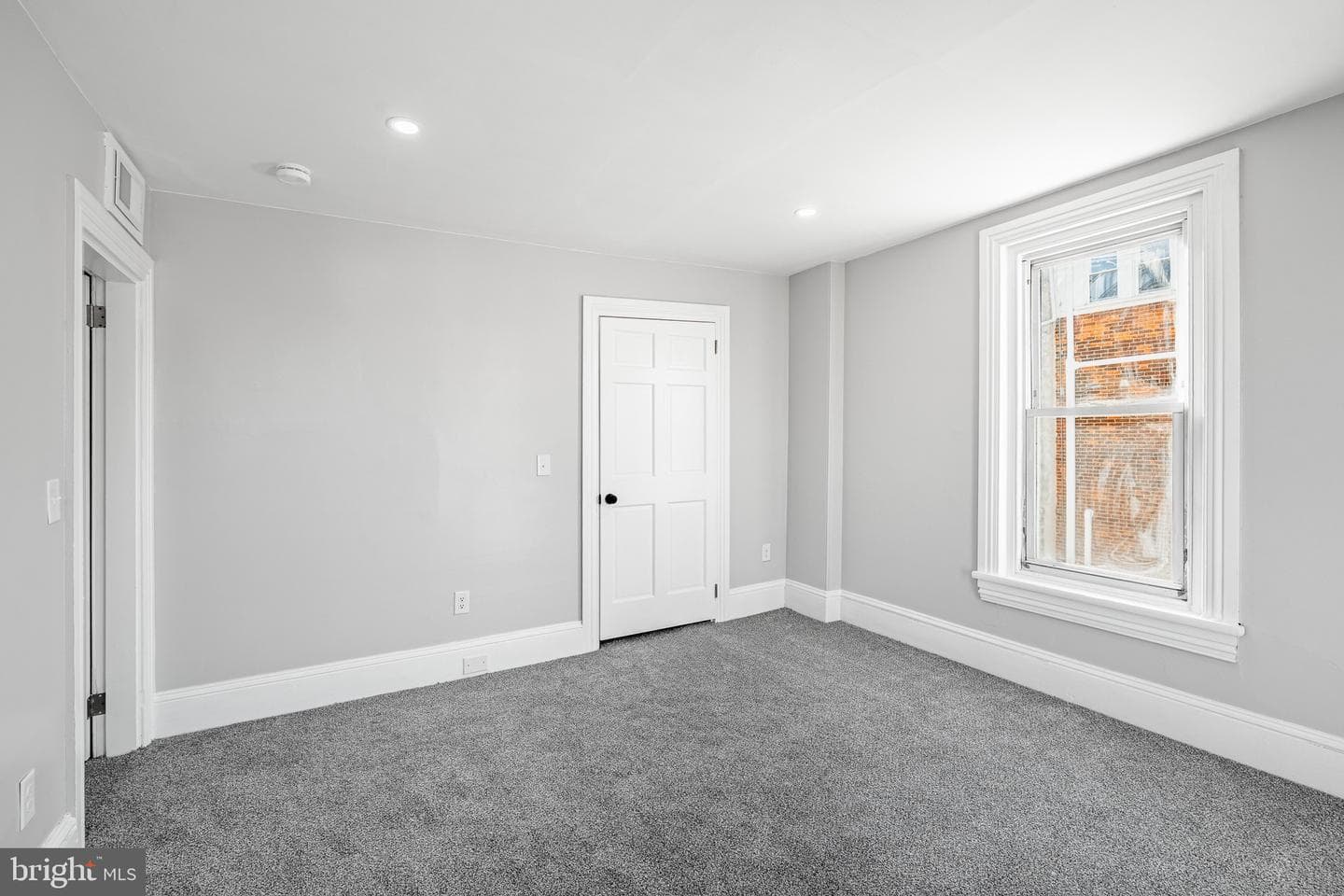 354 E Lancaster Avenue photo 19