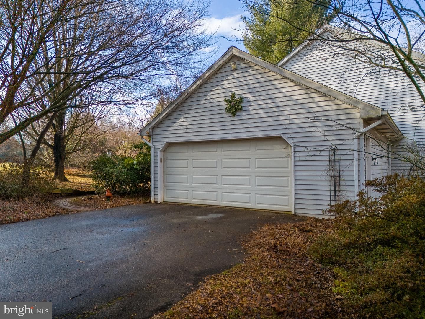 12 Phillips Lane photo 13