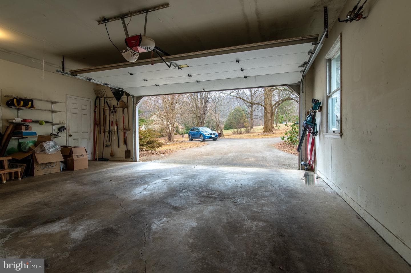 12 Phillips Lane photo 15