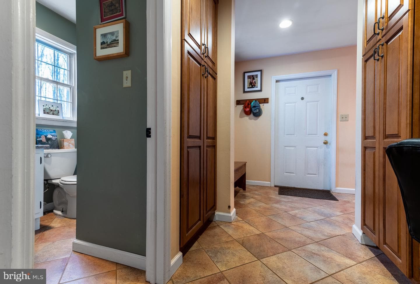 12 Phillips Lane photo 29