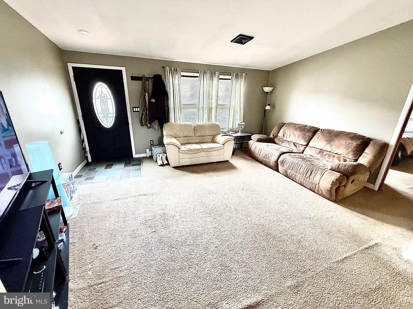3709 Hazelwood Avenue photo 3