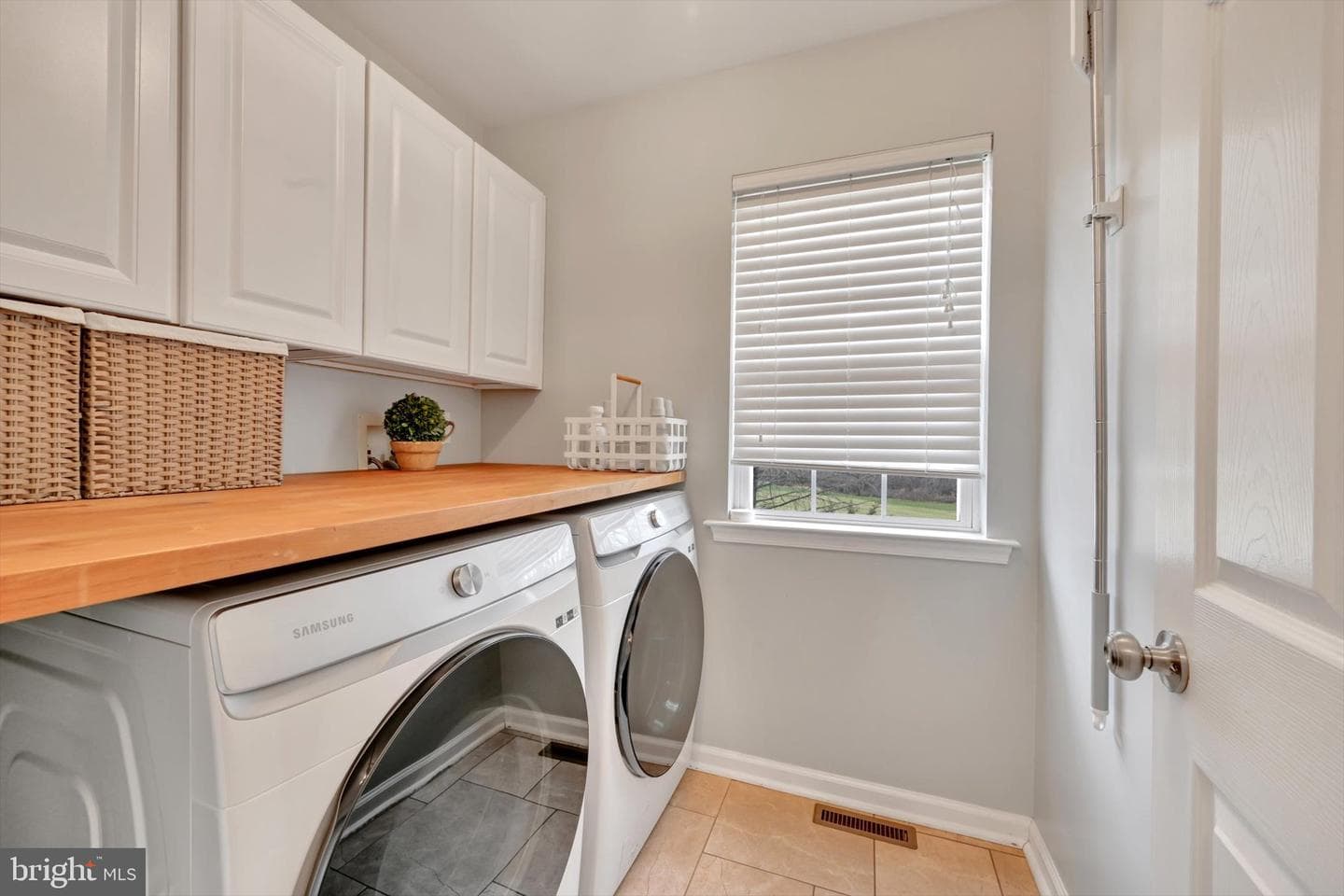 119 Turnberry Drive photo 17