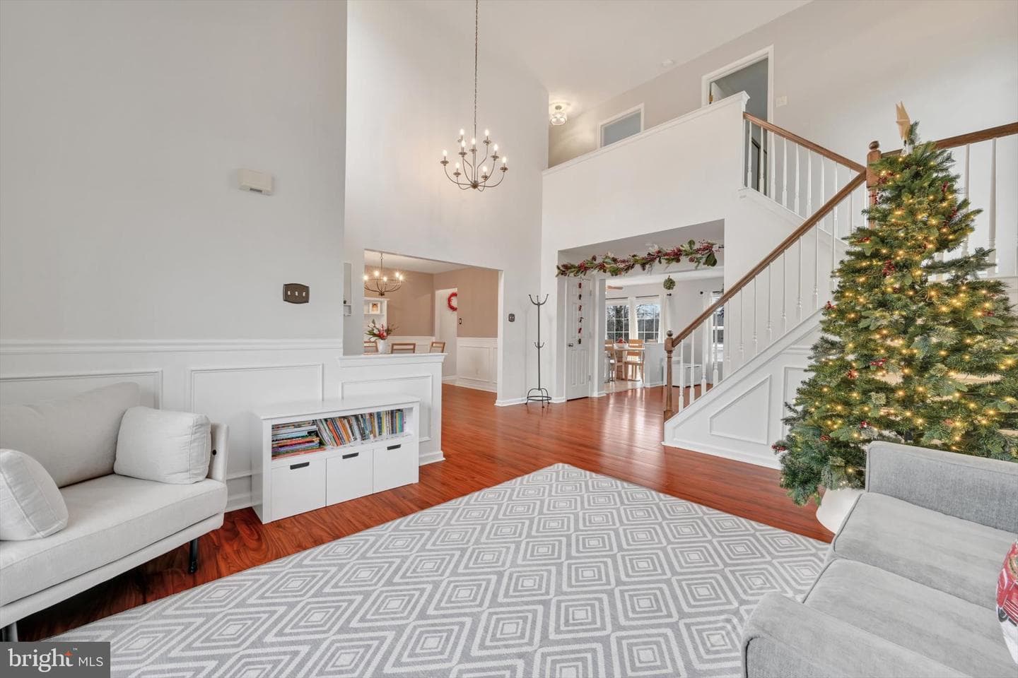 119 Turnberry Drive photo 4