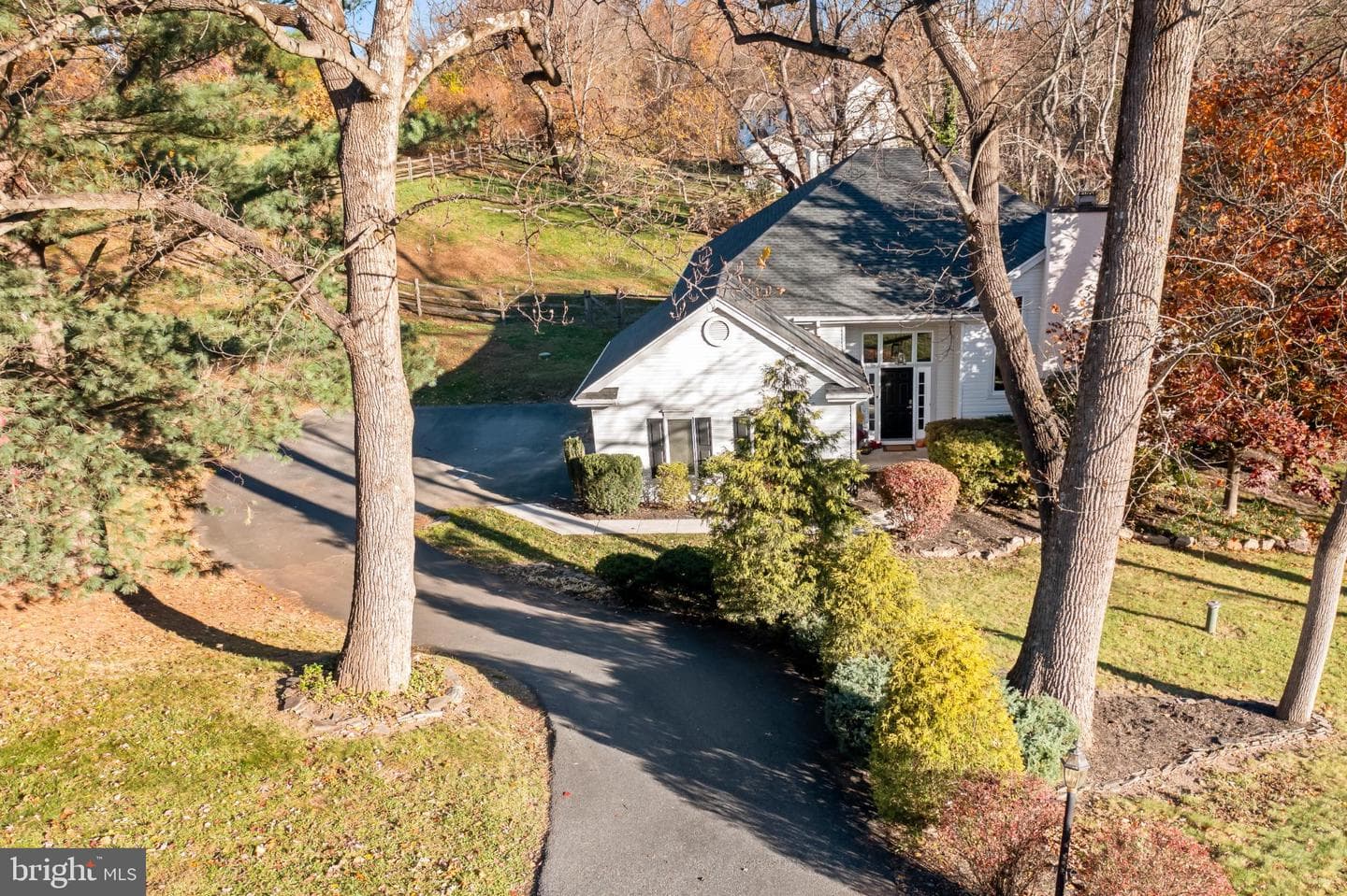 208 Wills Farm Road photo 1