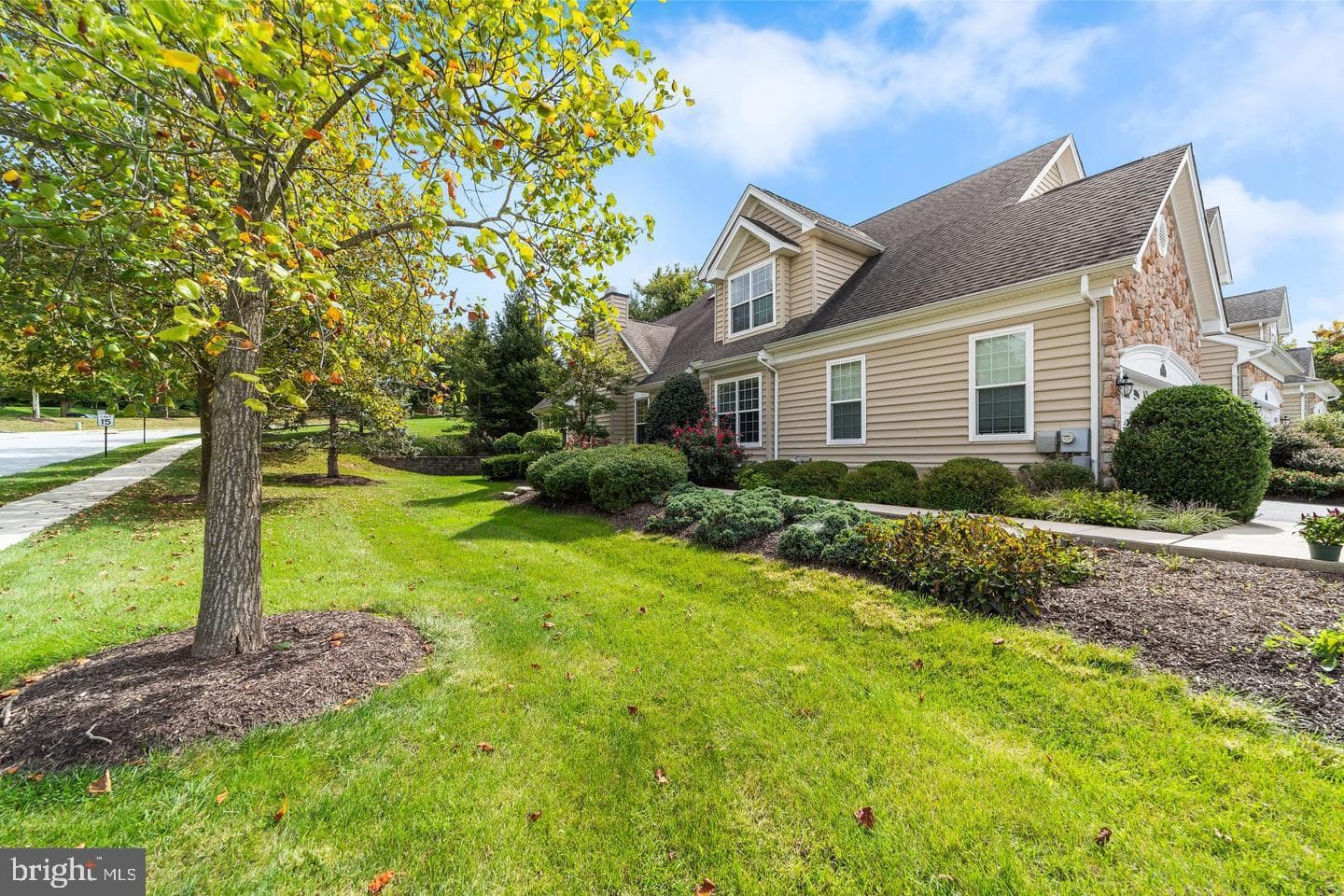 11 Ashtree Lane photo 2