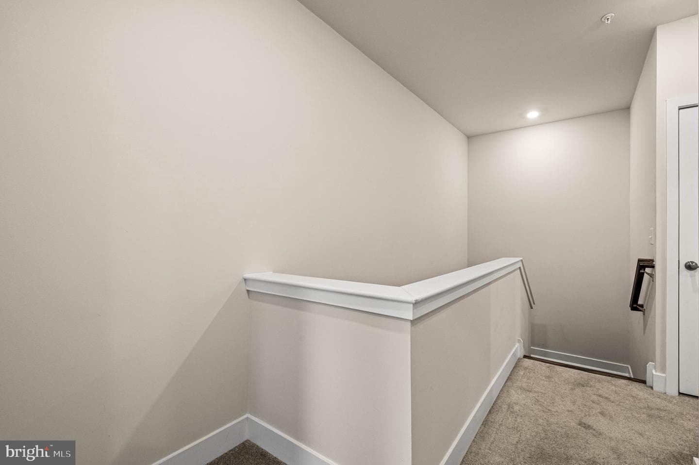 975 Skylar Court photo 15
