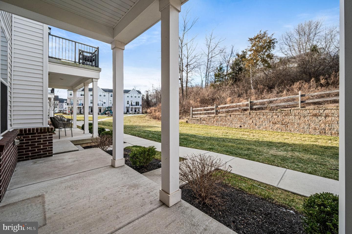 975 Skylar Court photo 4