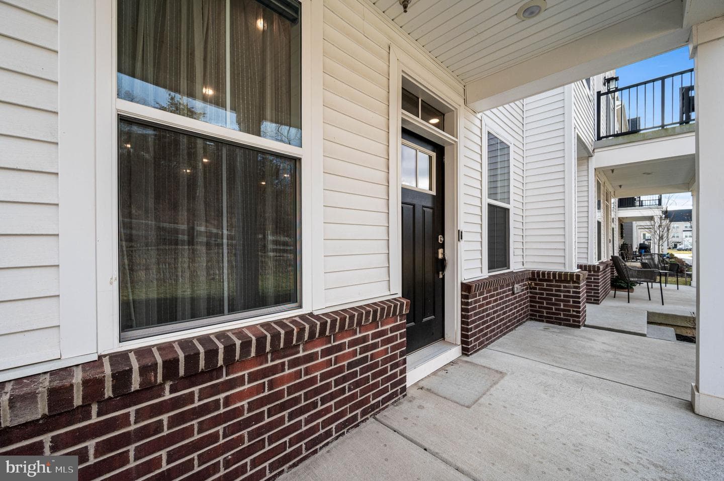 975 Skylar Court photo 5
