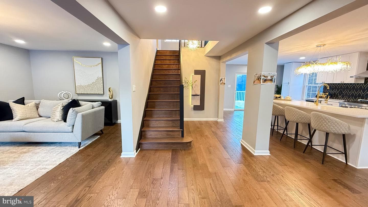 7 Ridge Road photo 2