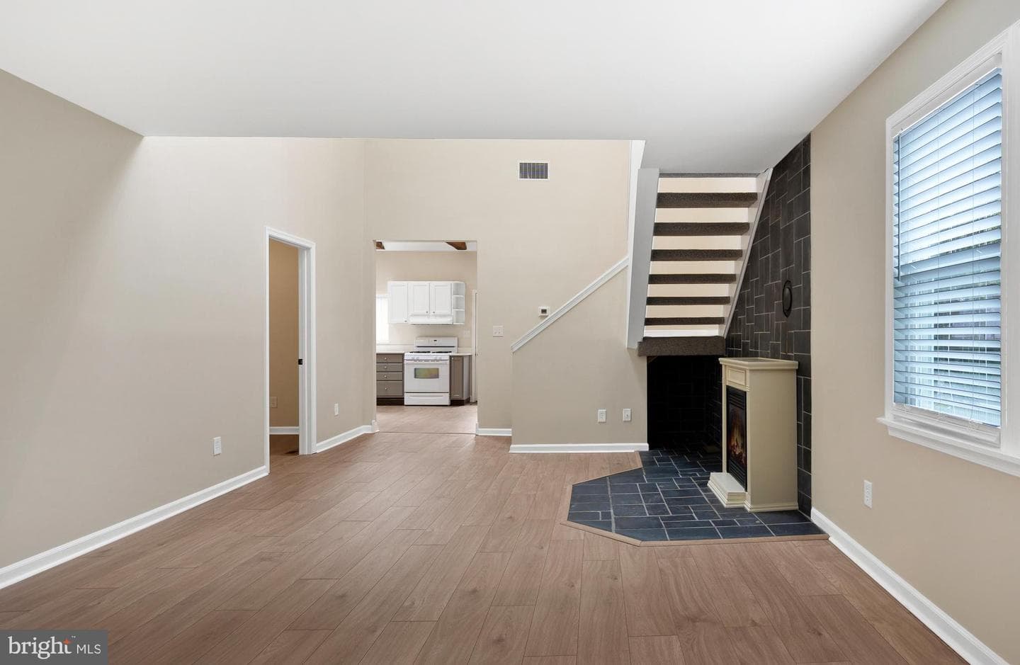 122 Garris Road photo 5