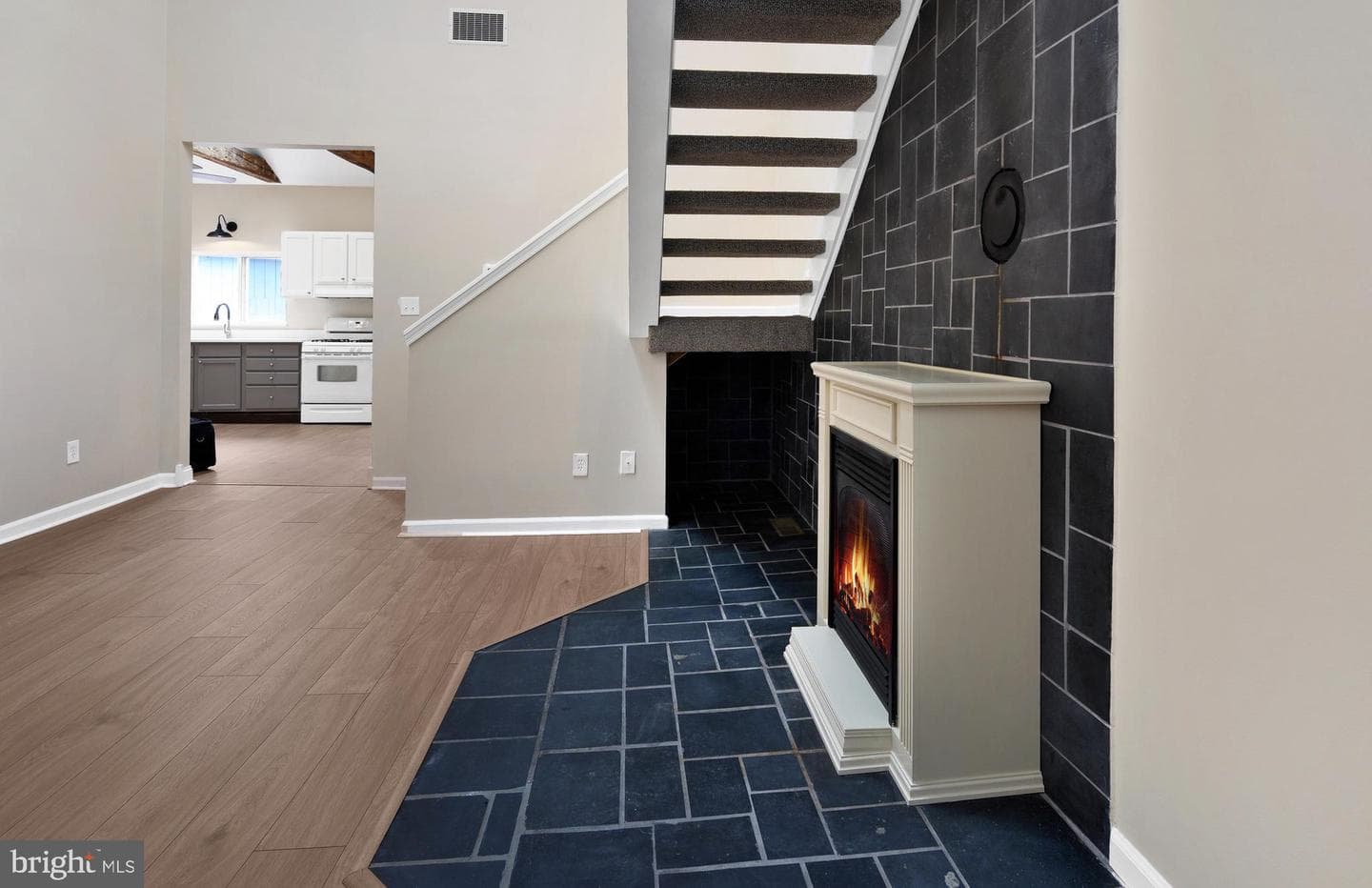 122 Garris Road photo 6
