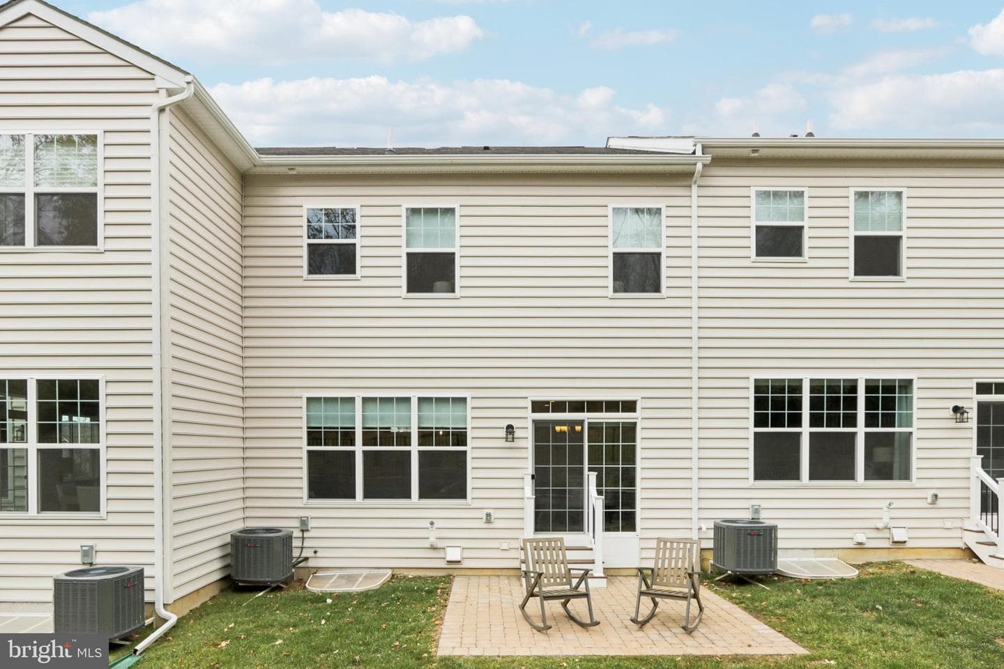 52 Juliet Lane photo 41