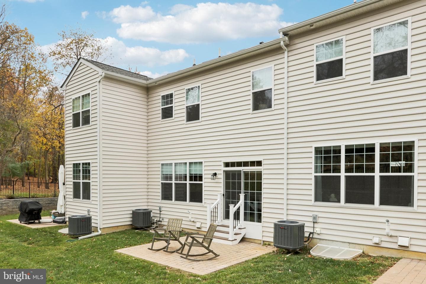 52 Juliet Lane photo 42