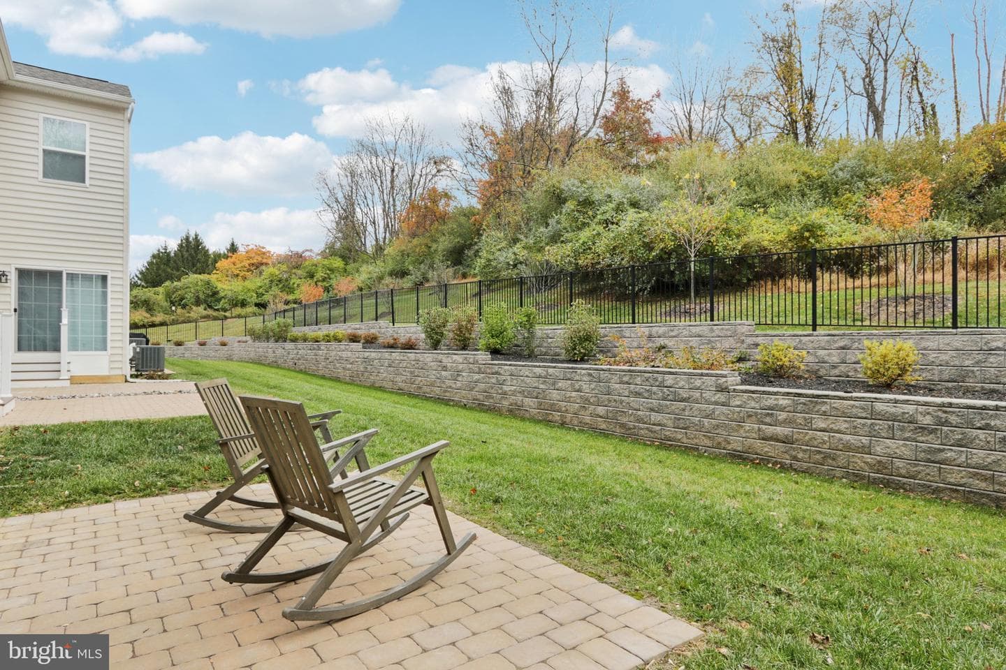 52 Juliet Lane photo 6
