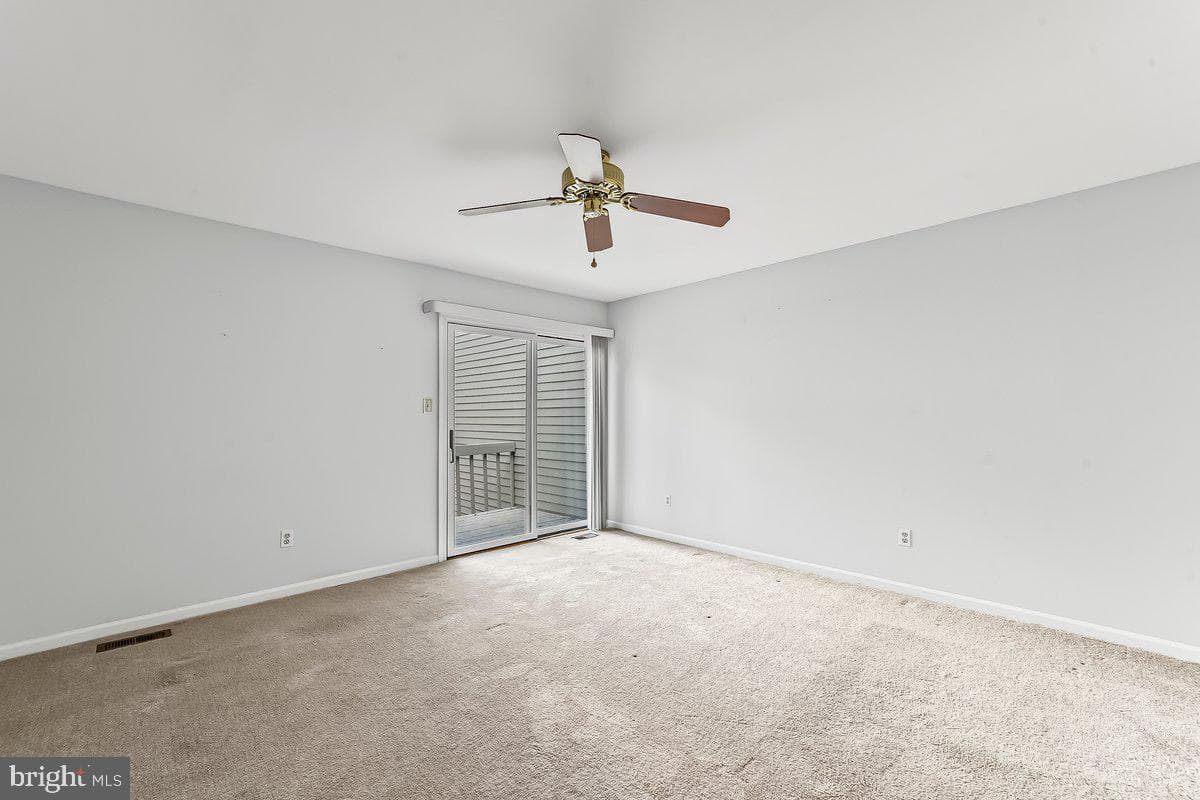 1112 Mews Lane photo 25