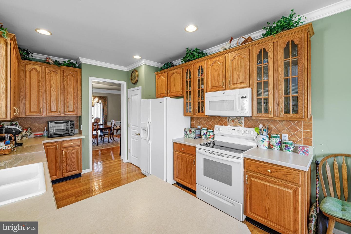 104 Dylan Circle photo 26