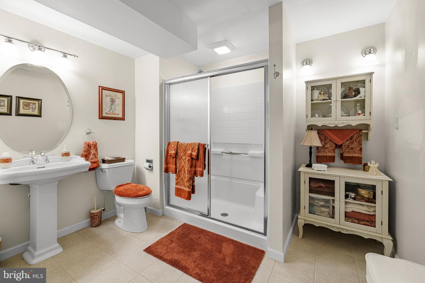 104 Dylan Circle photo 44