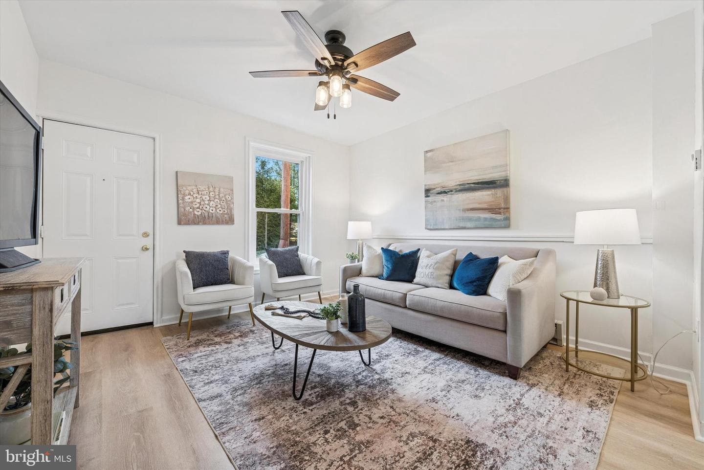 161 Jefferson Avenue photo 3