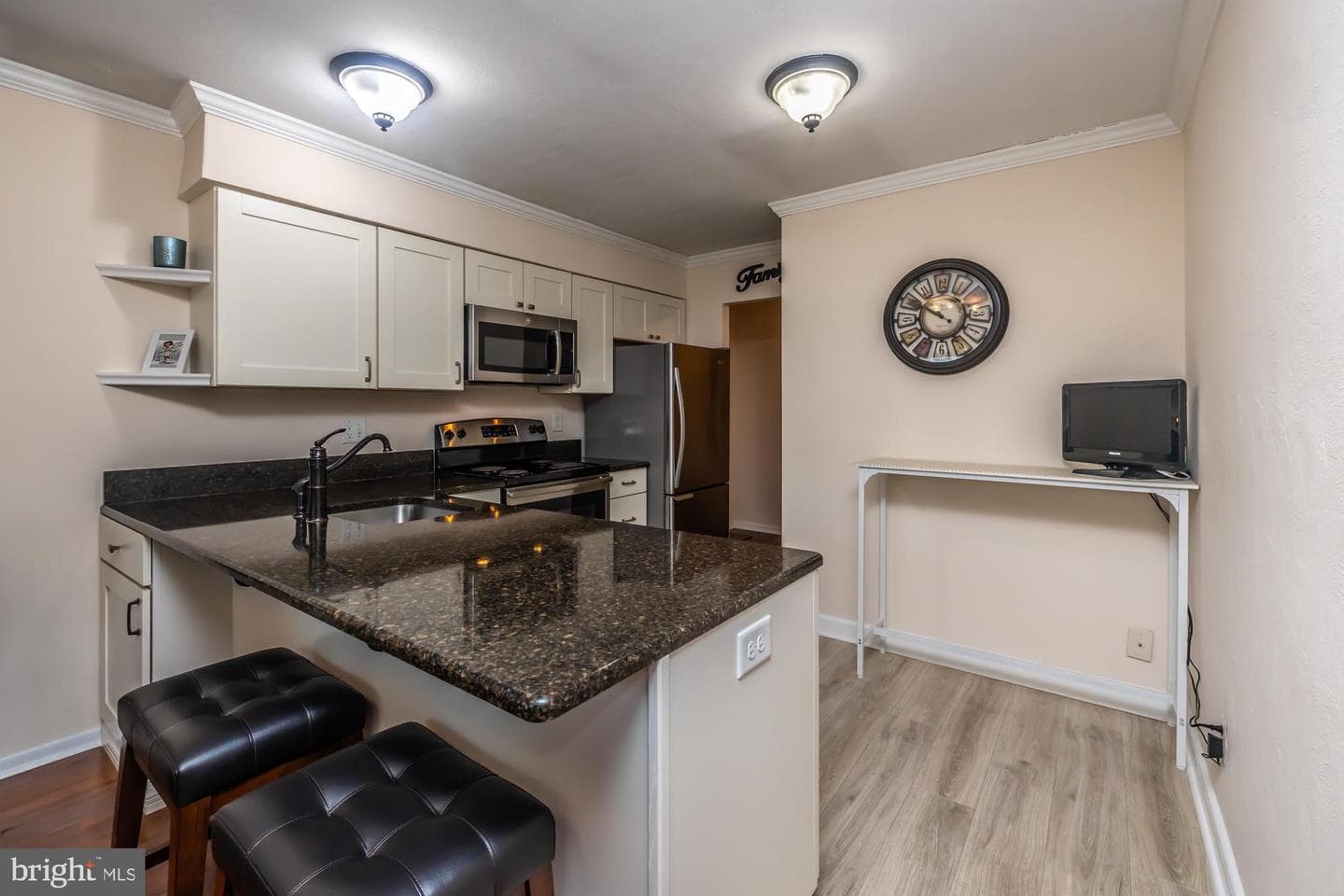 500 Campbell Circle #h-12 photo 4