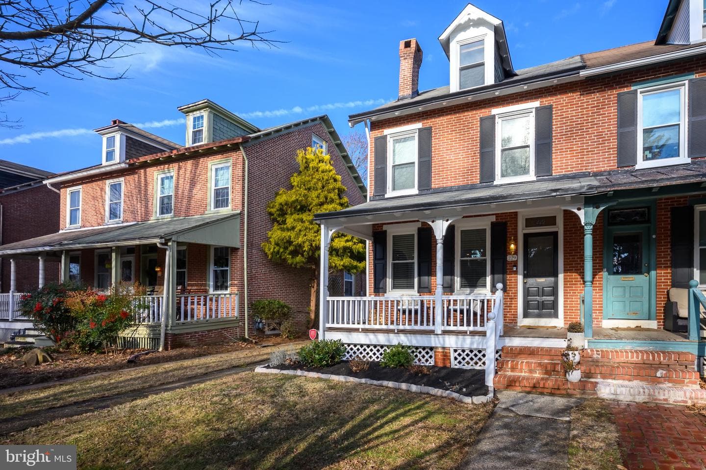 229 W Union Street photo 2