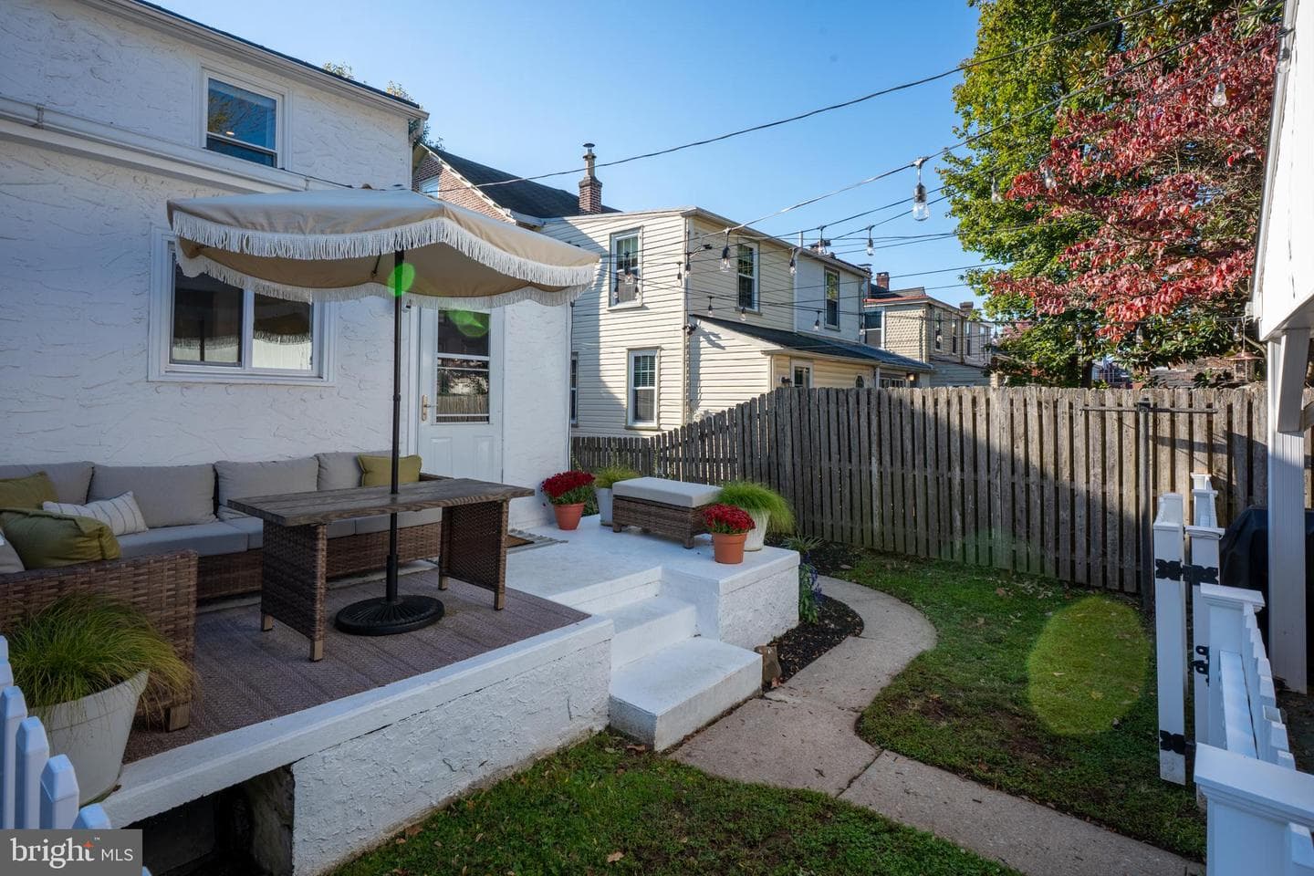 229 W Union Street photo 5