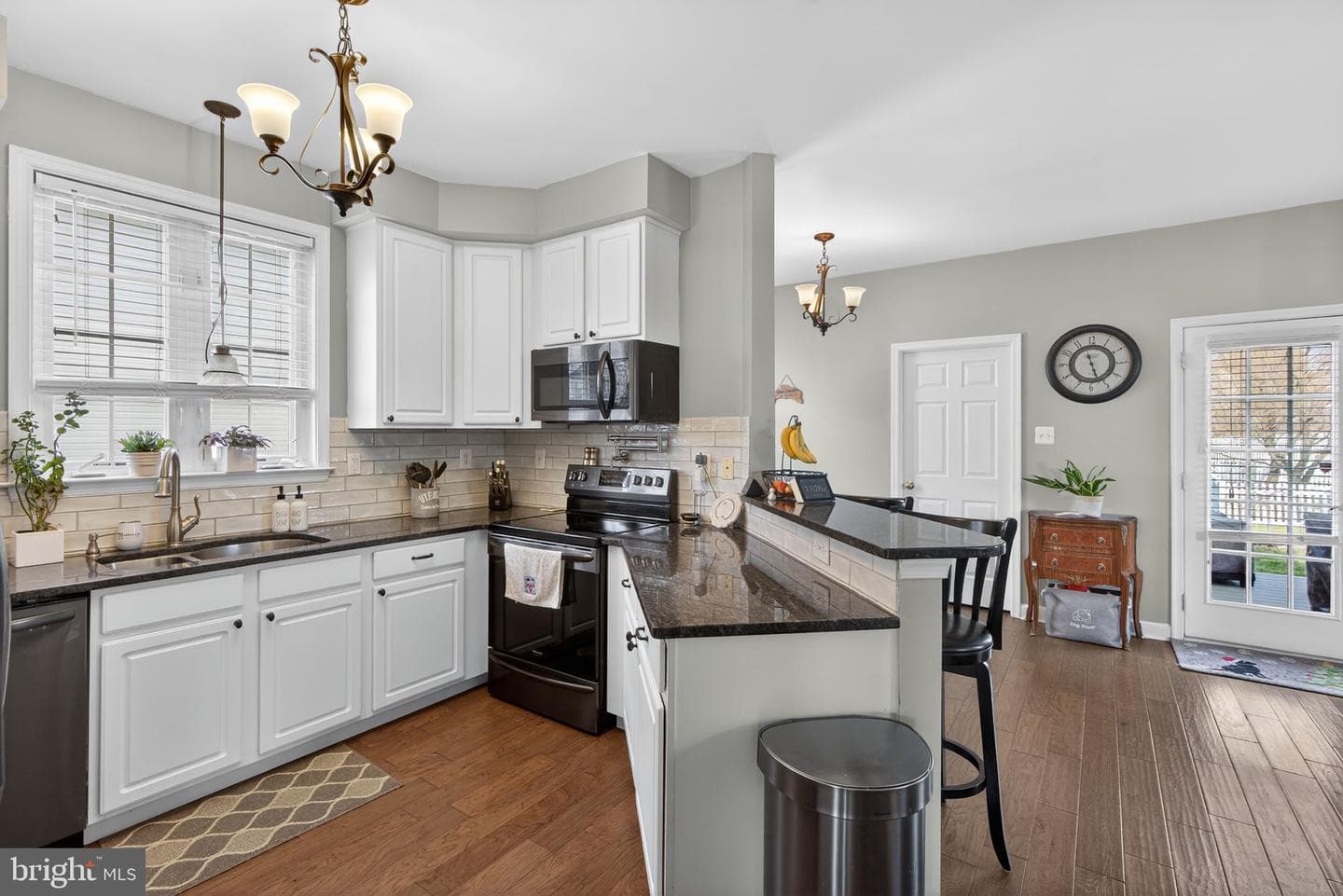 121 Trinley Street photo 23