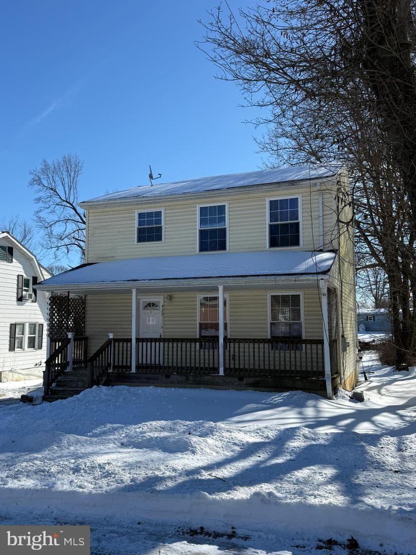 929 W Main Street photo 2