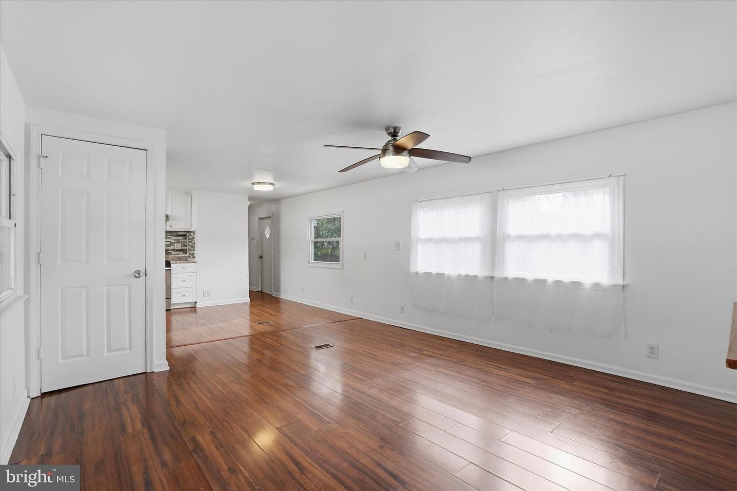 7 Oak Drive photo 3