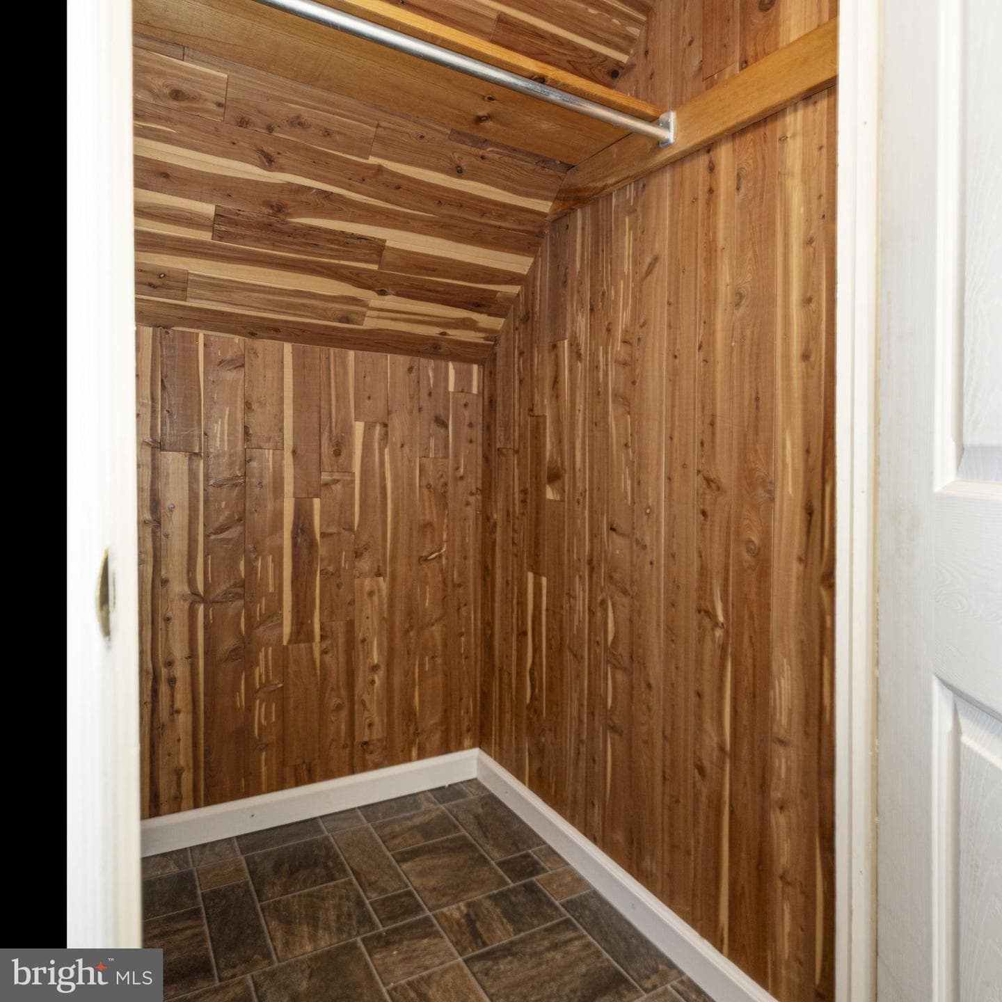 220 Coldstream Road photo 27