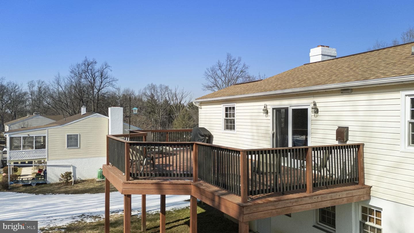 220 Coldstream Road photo 4