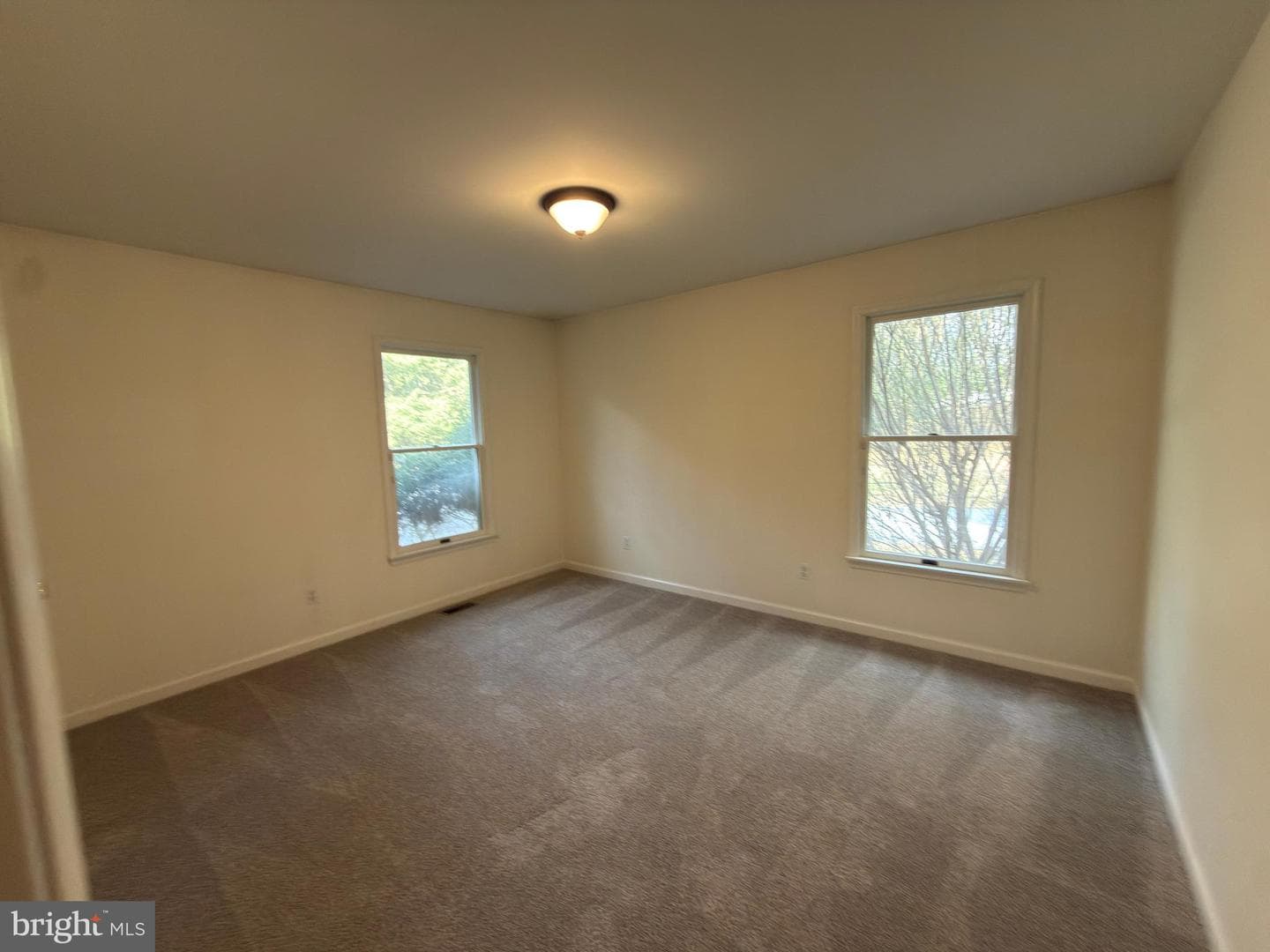 839 Frank Road photo 22