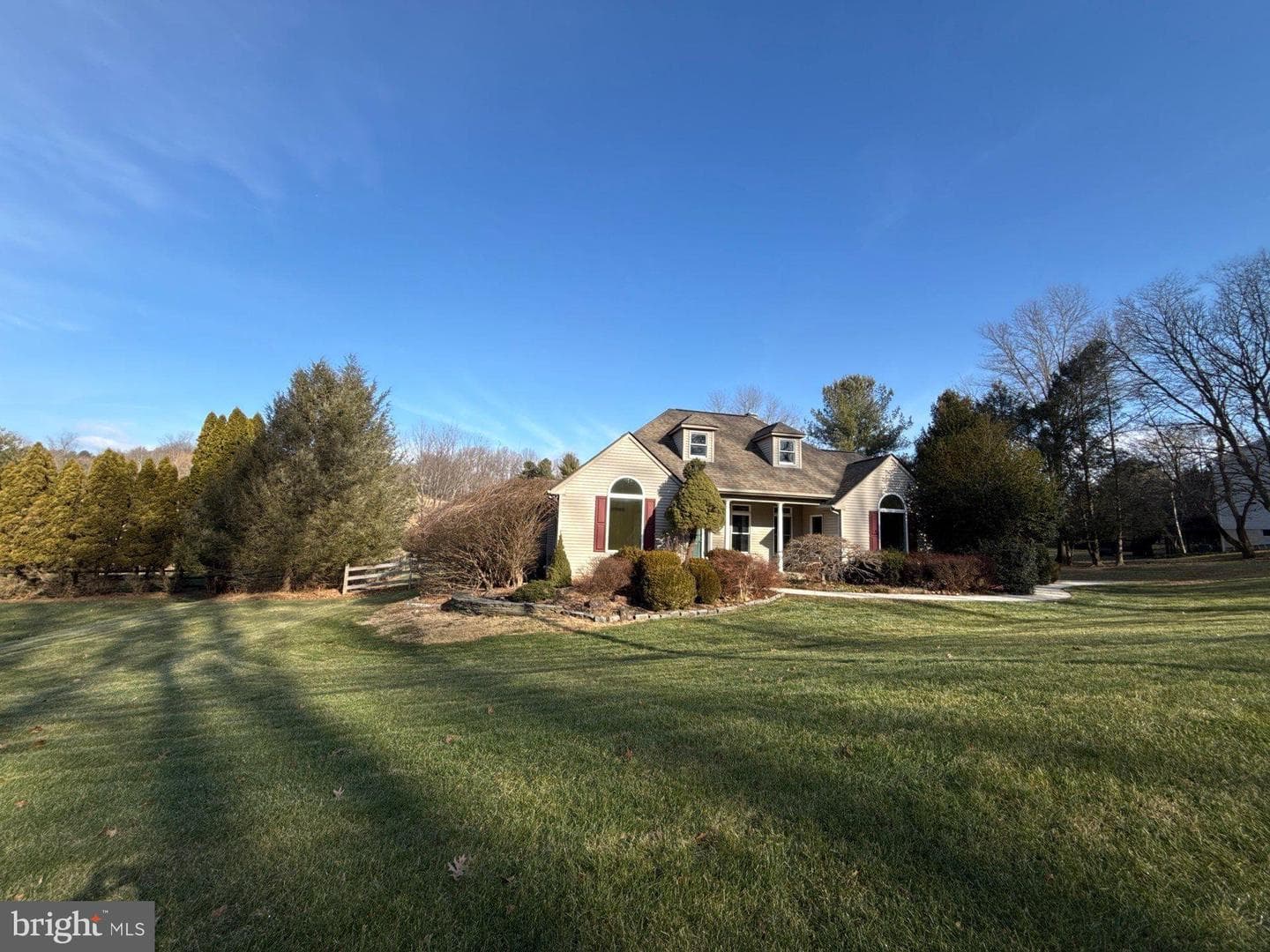 839 Frank Road photo 5