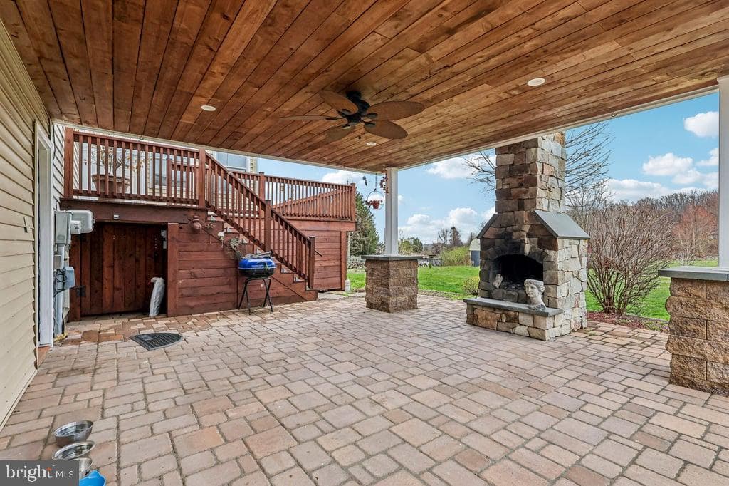 23 W Conestoga Road photo 52