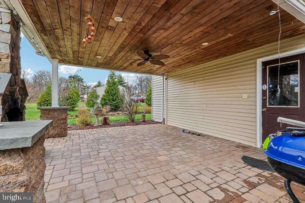23 W Conestoga Road photo 53