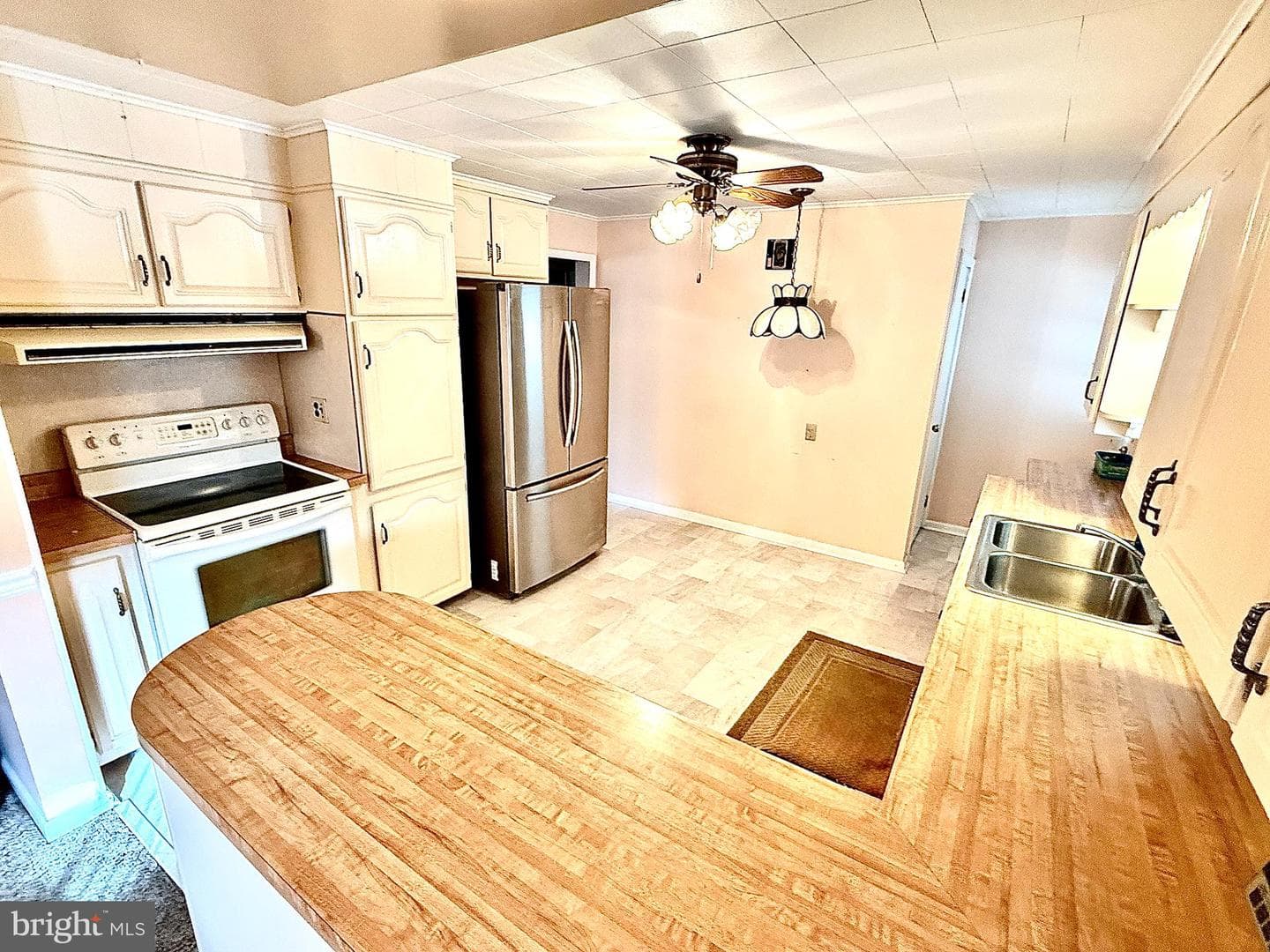 320 S Bonsall Road photo 13