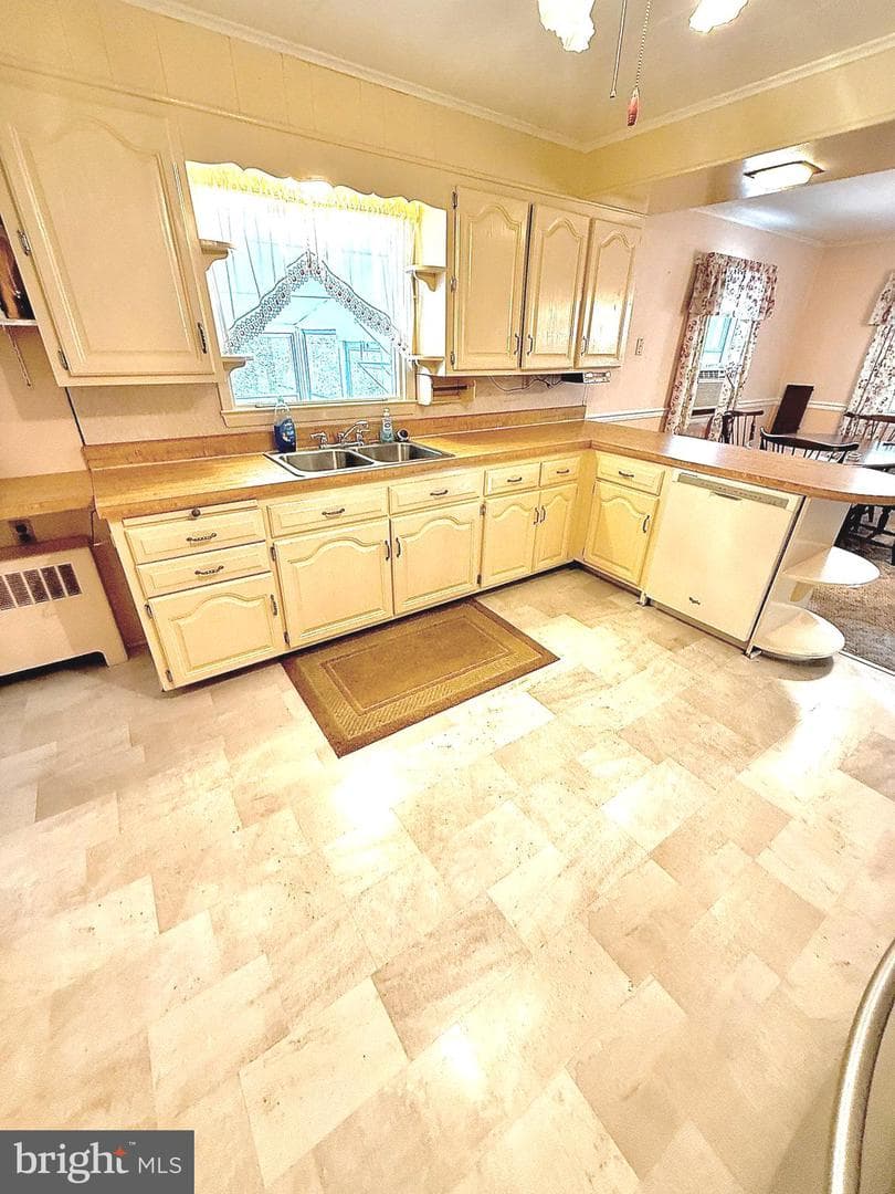 320 S Bonsall Road photo 15