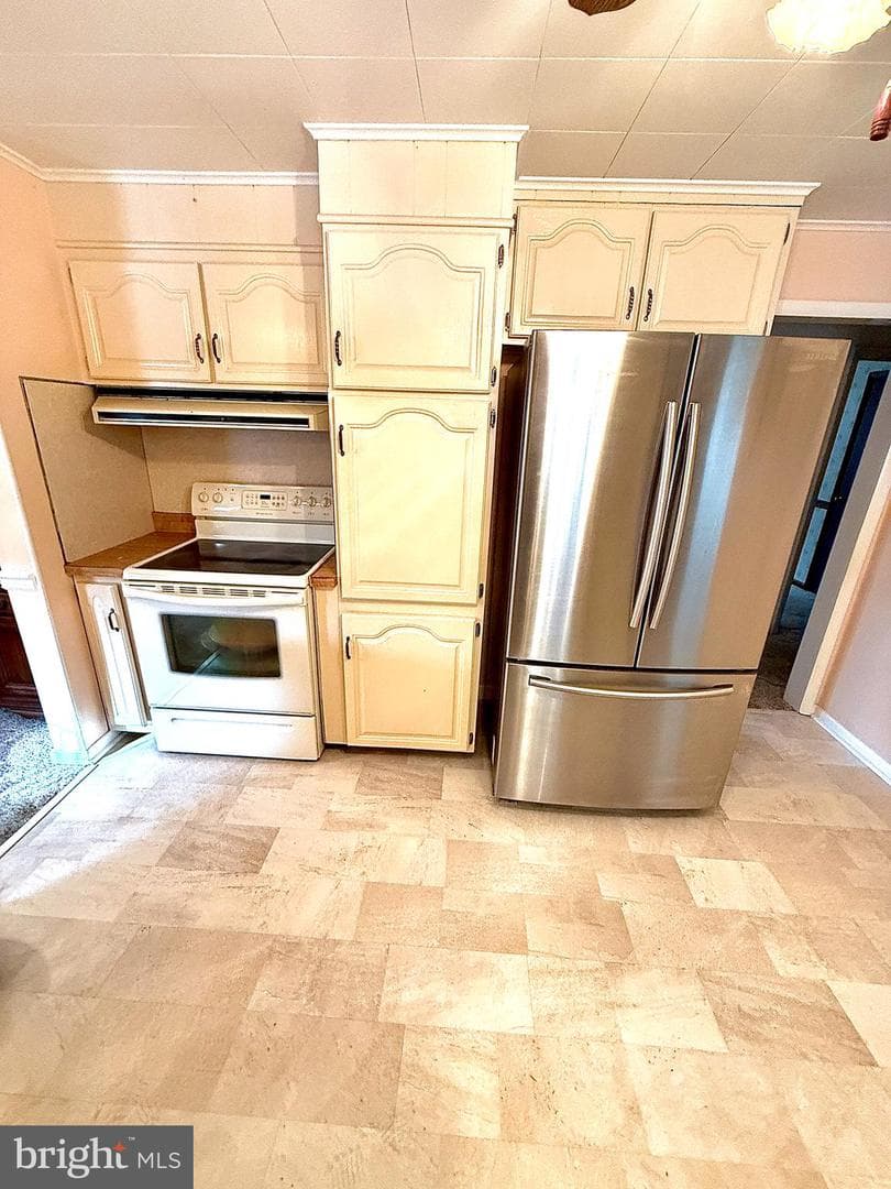 320 S Bonsall Road photo 16