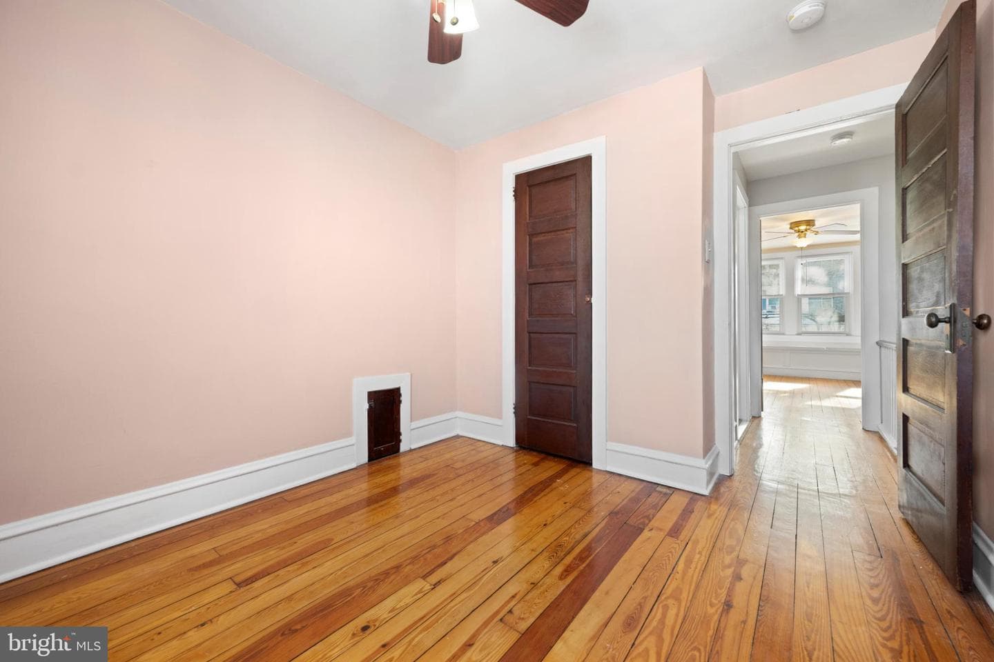 307 4th Avenue photo 18