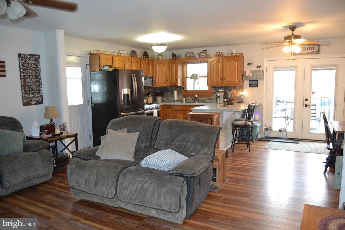 686 State Road photo 6