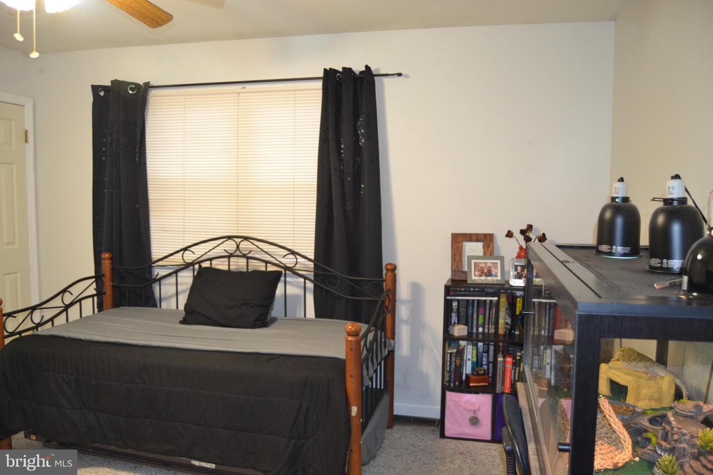 686 State Road photo 9