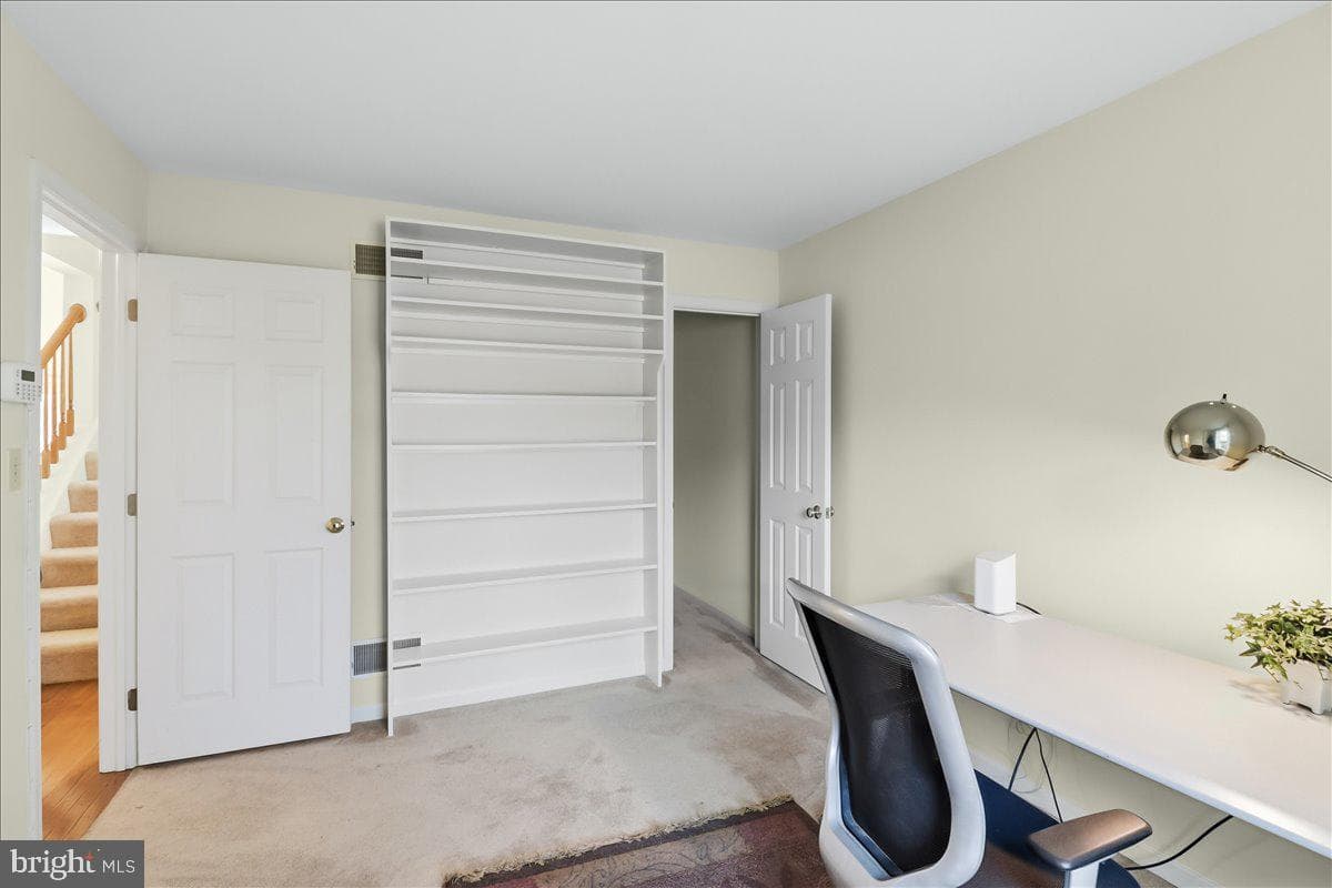 9 Parkside Drive photo 16