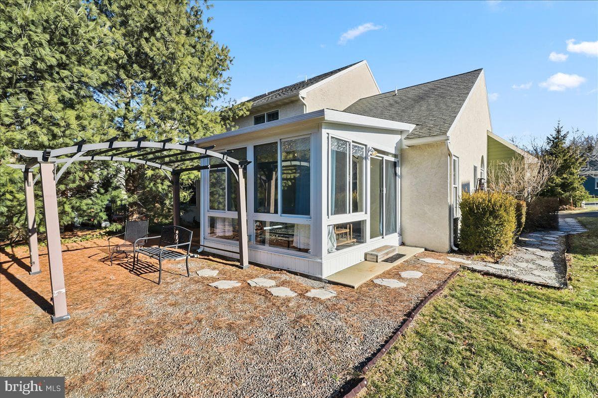 9 Parkside Drive photo 25
